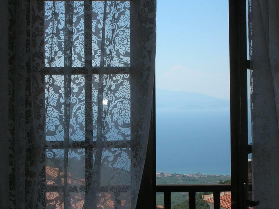 Athina'S House Guest House สกาลาโซติรอส ภายนอก รูปภาพ